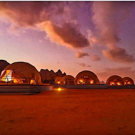 Taj Wadi Rum Camp エクステリア 写真