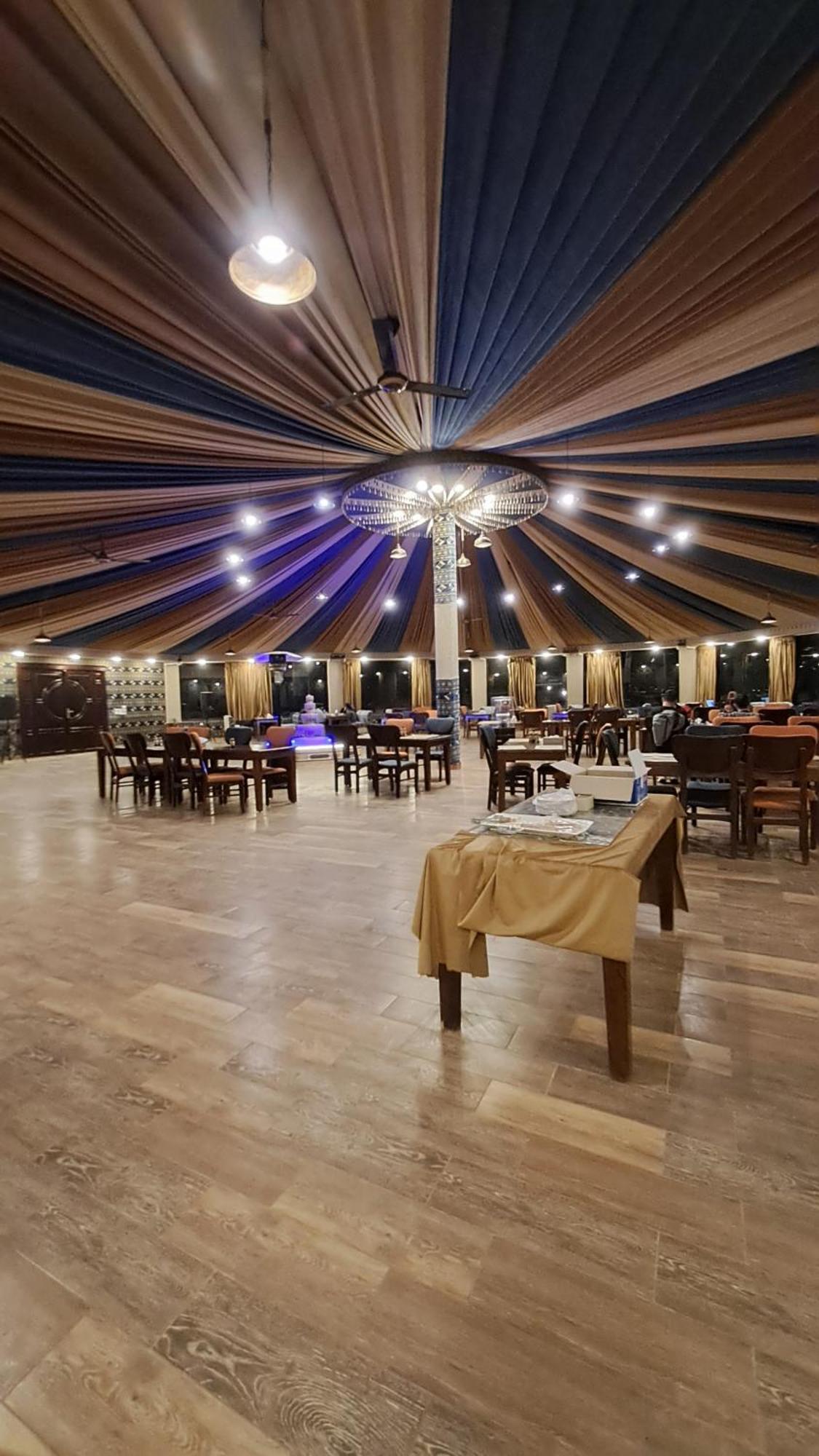 Taj Wadi Rum Camp エクステリア 写真
