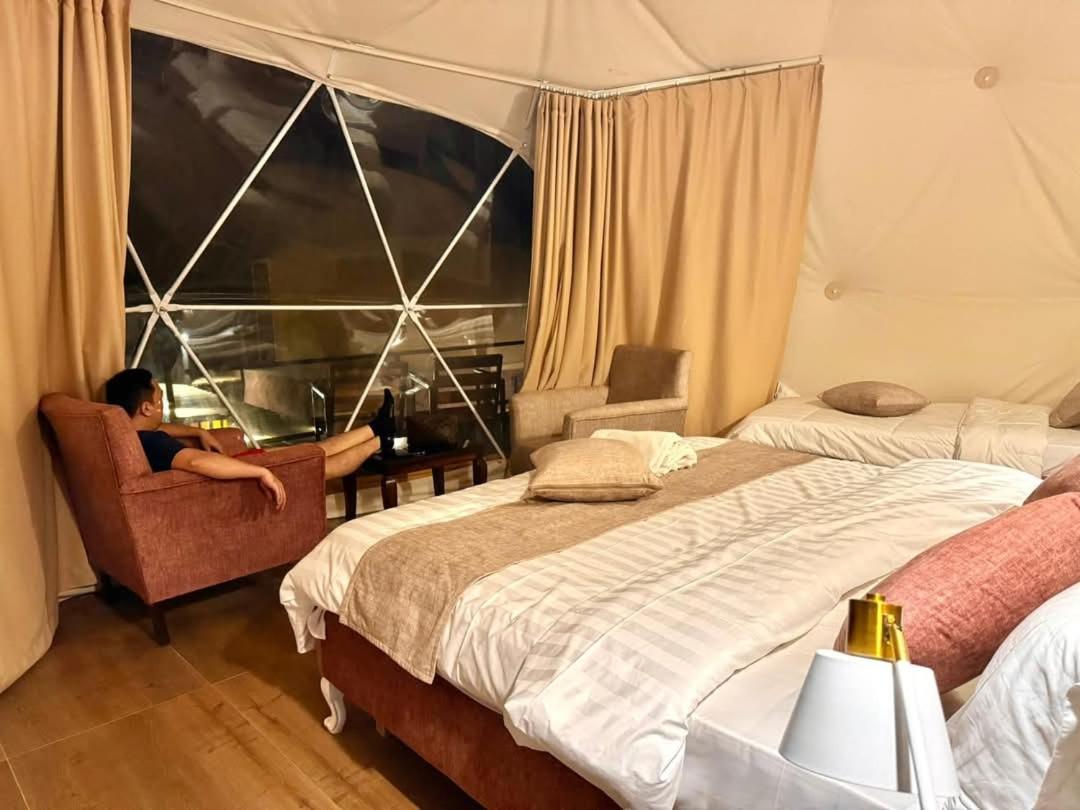 Taj Wadi Rum Camp エクステリア 写真